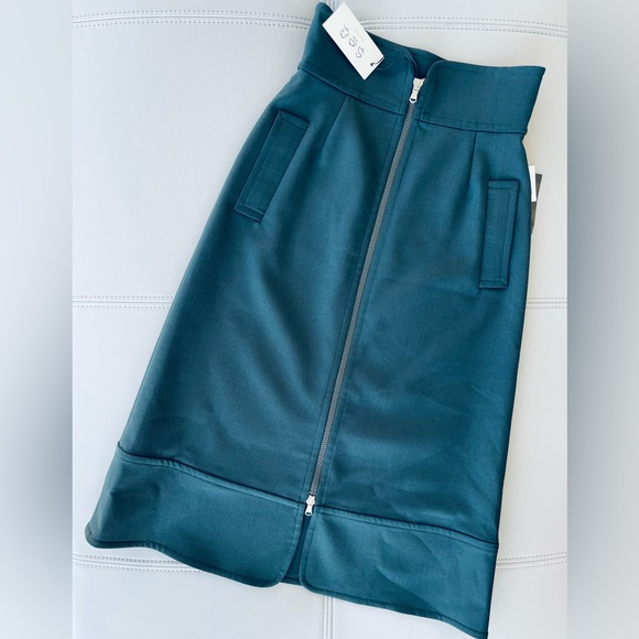 NWT! sea NY
Wool Traditions 
A-Line Zip Skirt 
DK GREEN w/ satin lining Size 0 - Picture 3 of 16